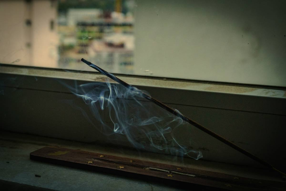 Chart Comparing Stress Levels Before and After Using Buddhify