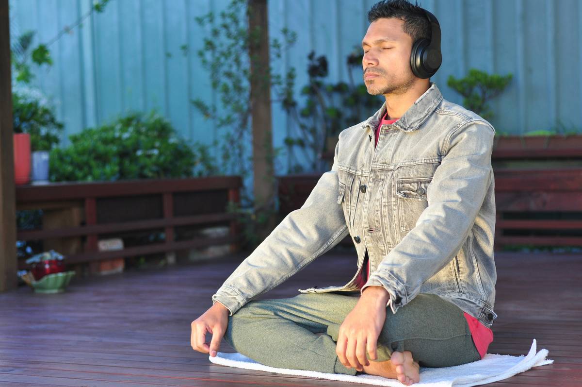 How Rhythm-Based Buddify Calm Transforms Your Meditation (Without the “Sit Still and Suffer” Myth)