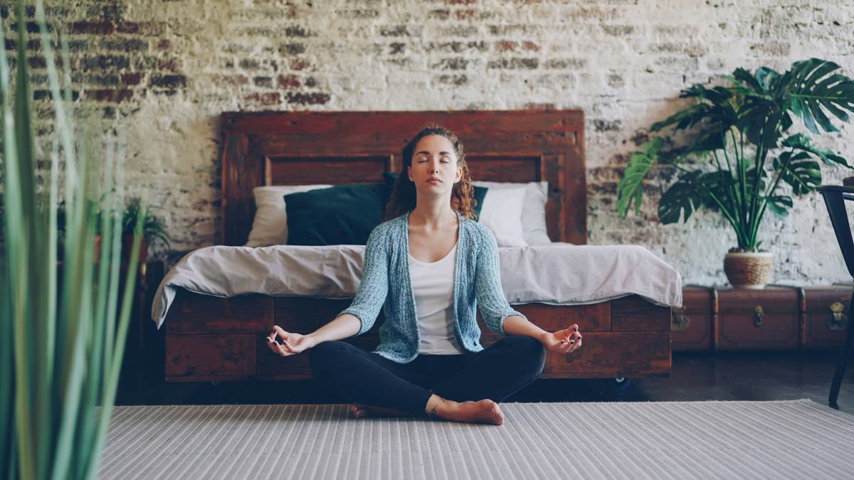 Infographic: 78% of adults say they’d meditate more if it fit into daily activities like walking or commuting. Source: buddhify User Survey 2023.