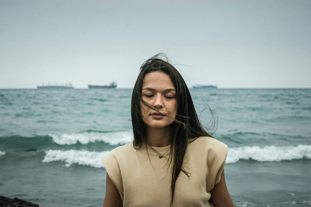 Daily Meditation Tips: How to Actually Stick With Mindfulness (Even When Life Feels Like a Tornado)